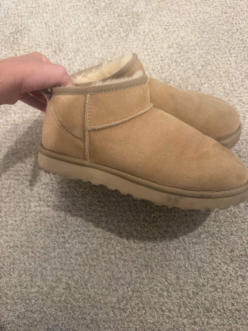 UGG Women's classic ultra mini